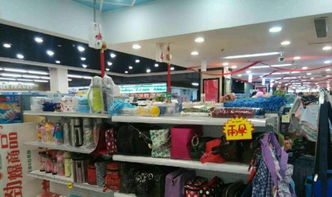 西安大路與普陽街交匯亞泰超市二樓日用百貨攤位出兌轉讓
